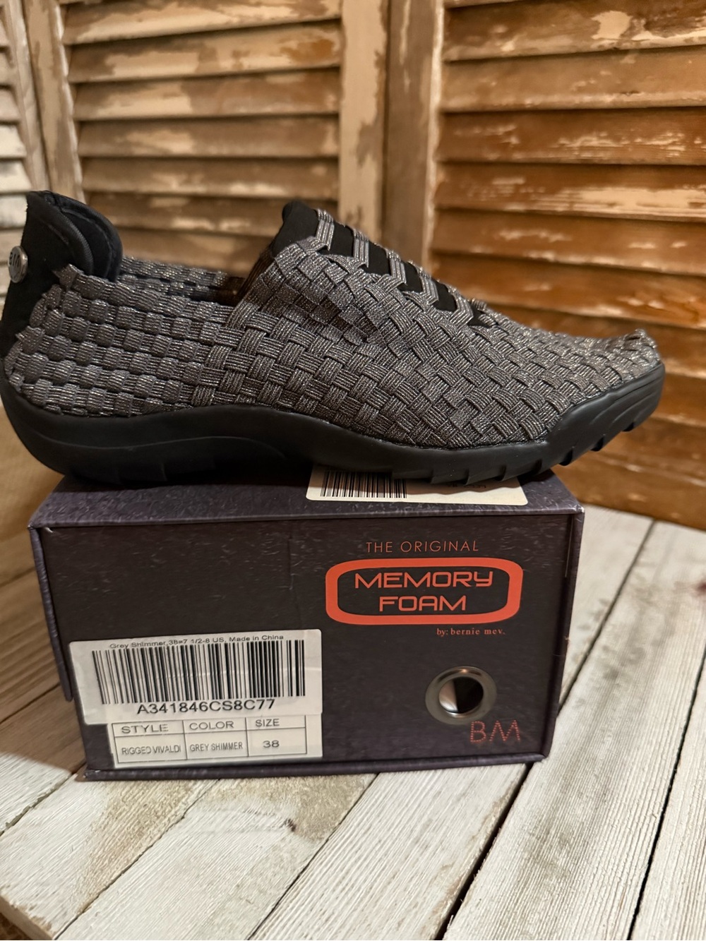 bernie mev. Men's Woven Slip-On Loafers in Gray